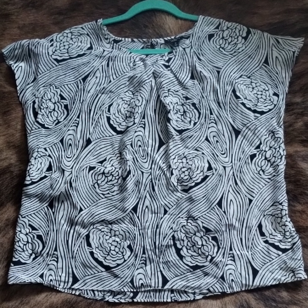 Talbots Black and White Swirl Floral Blouse